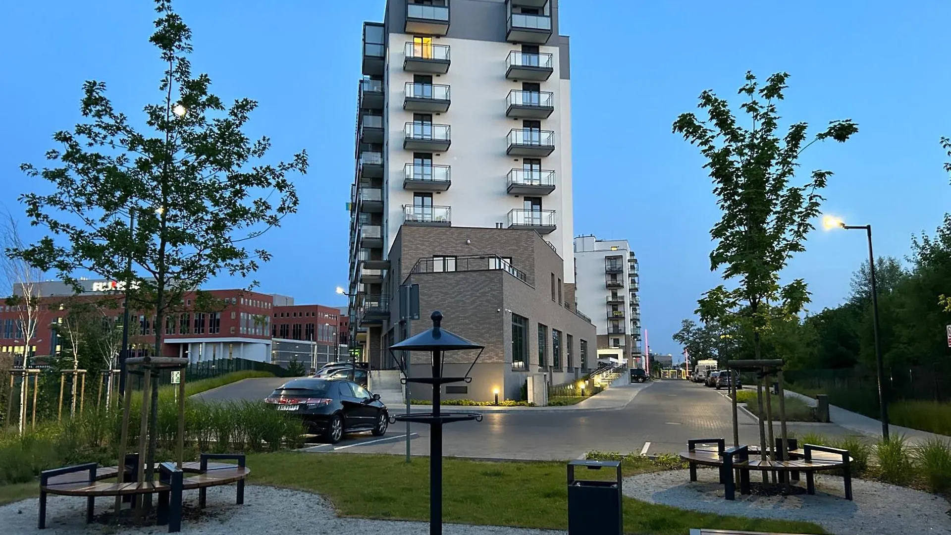 133 Modern Warsaw Apartments