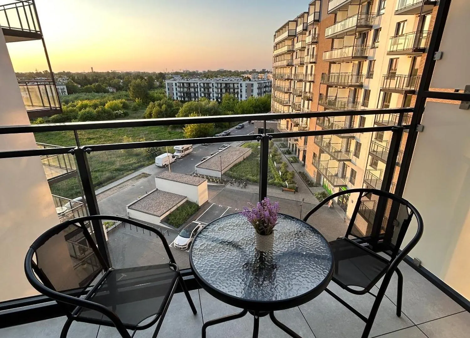 133 Modern Warsaw Apartments